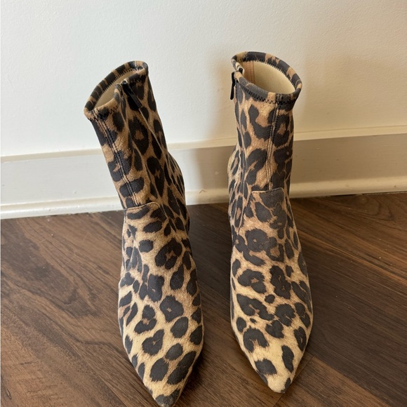 Loeffler Randall Booties Size 9 1/2 - Picture 3 of 4